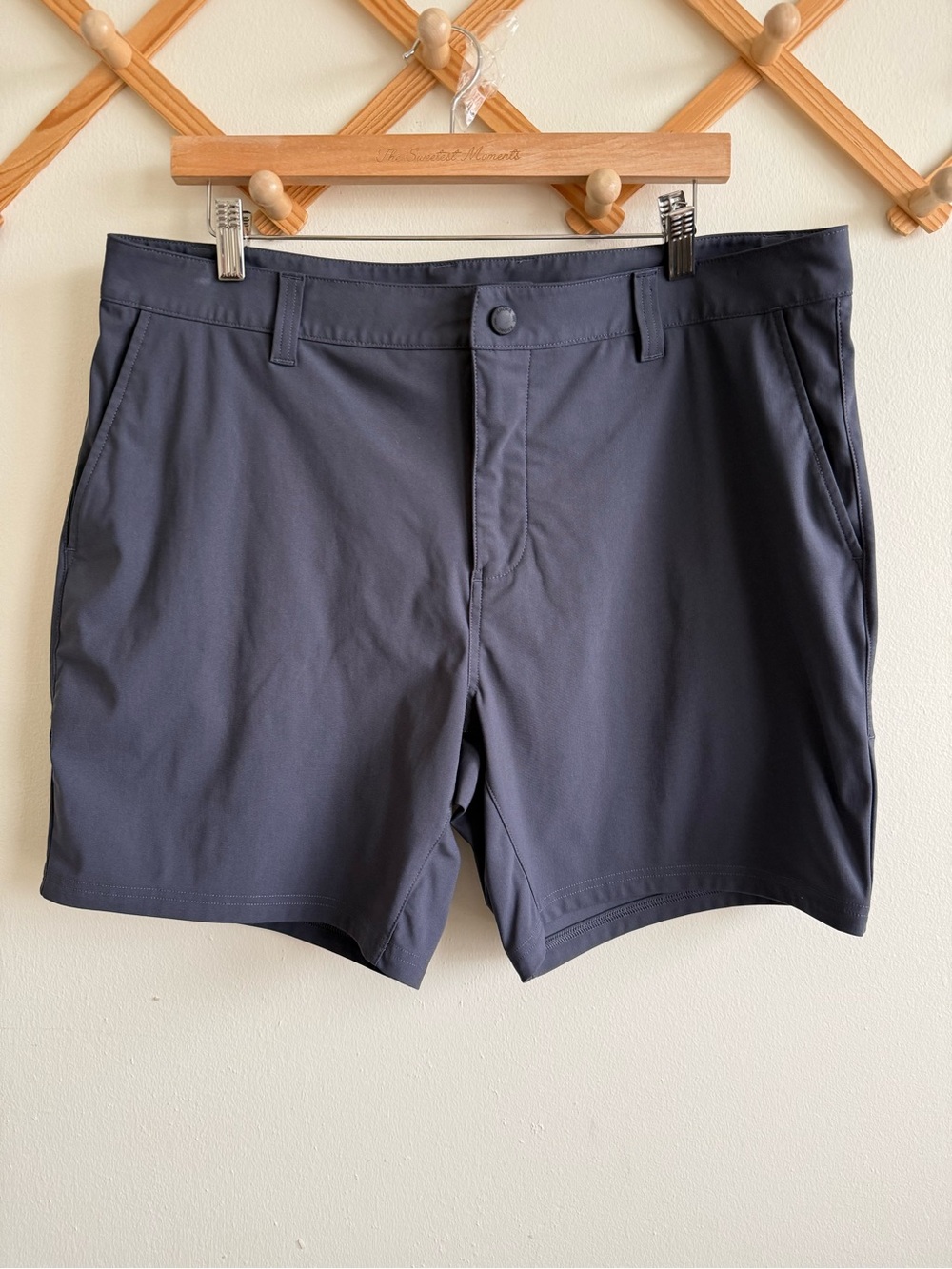 Rhone Commuter Shorts 7”